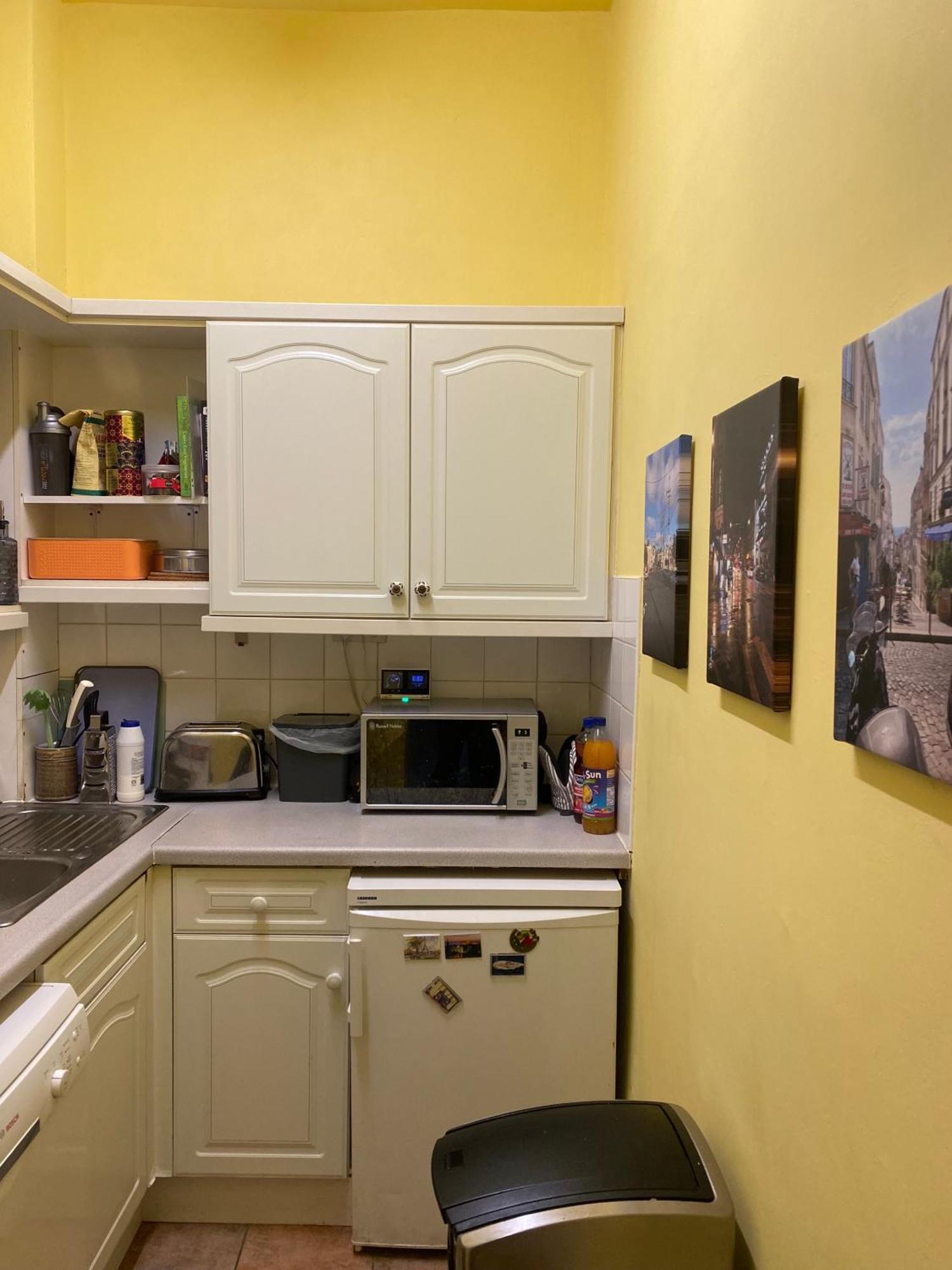 Central Room In Historic Tenement Shared Apartment Near Old Town Edinburgh Bagian luar foto