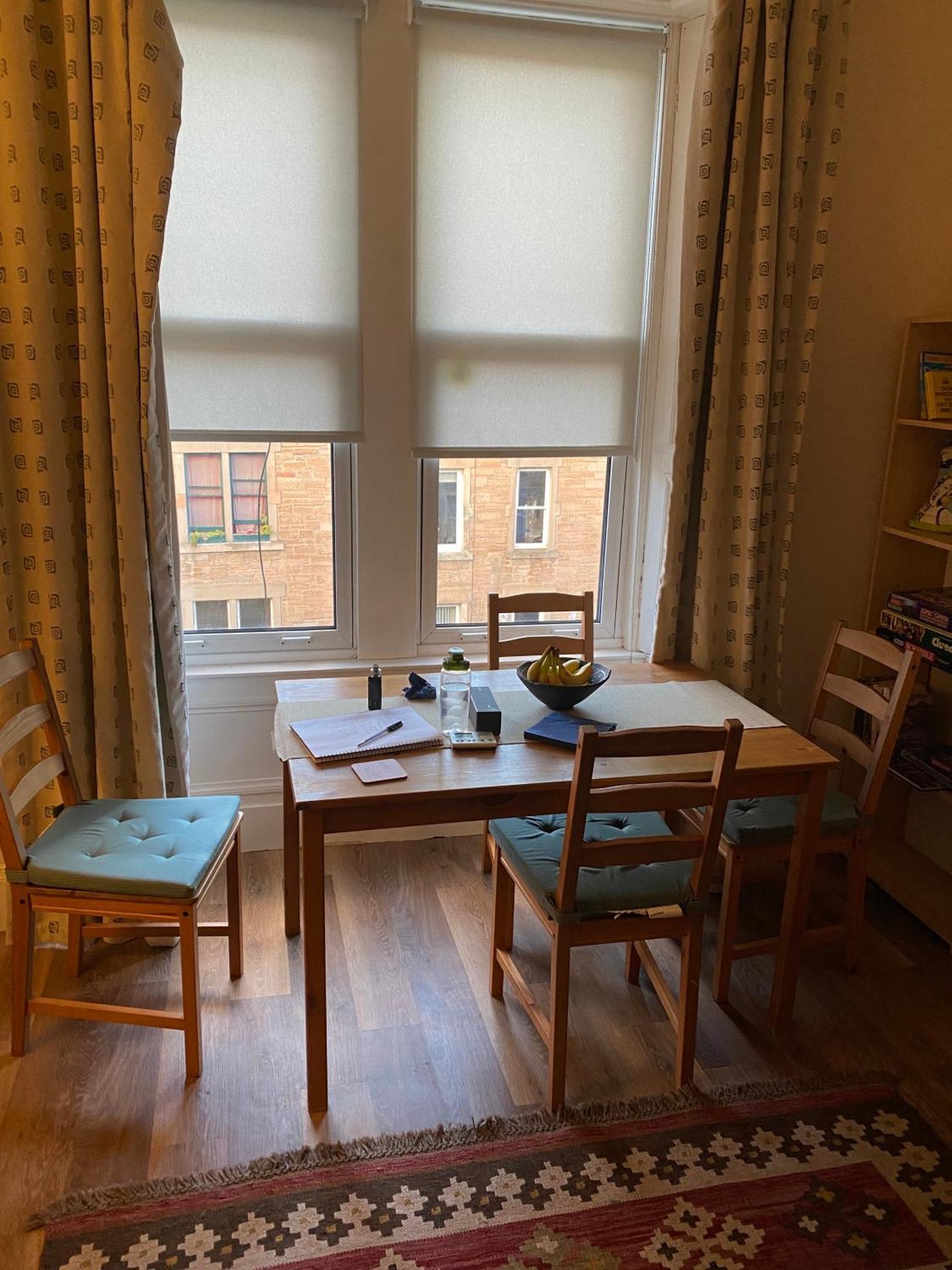 Central Room In Historic Tenement Shared Apartment Near Old Town Edinburgh Bagian luar foto